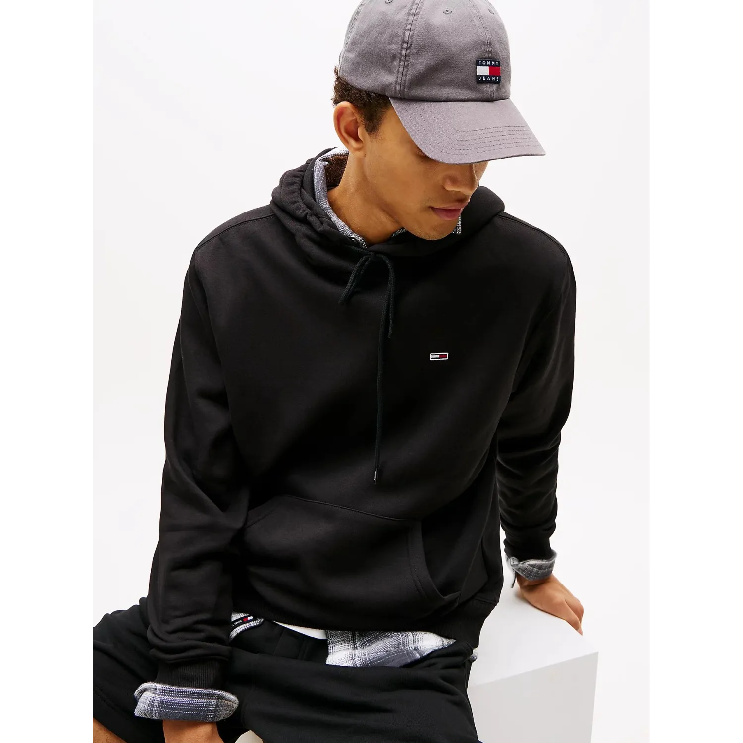 TH Sudadera de felpa peinada con capucha Black